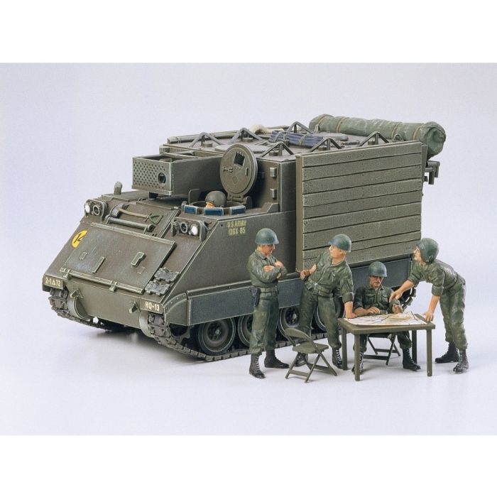 1:35 US M577 Command Post Amoured (5)