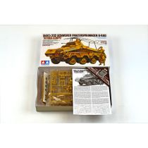 Tamiya 1:35 Dt. SdKfz.232 SpPz Afrika (2)